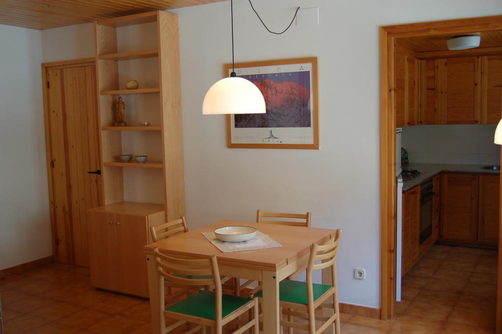 Apartaments Vall Ferrera Àreu Habitación foto
